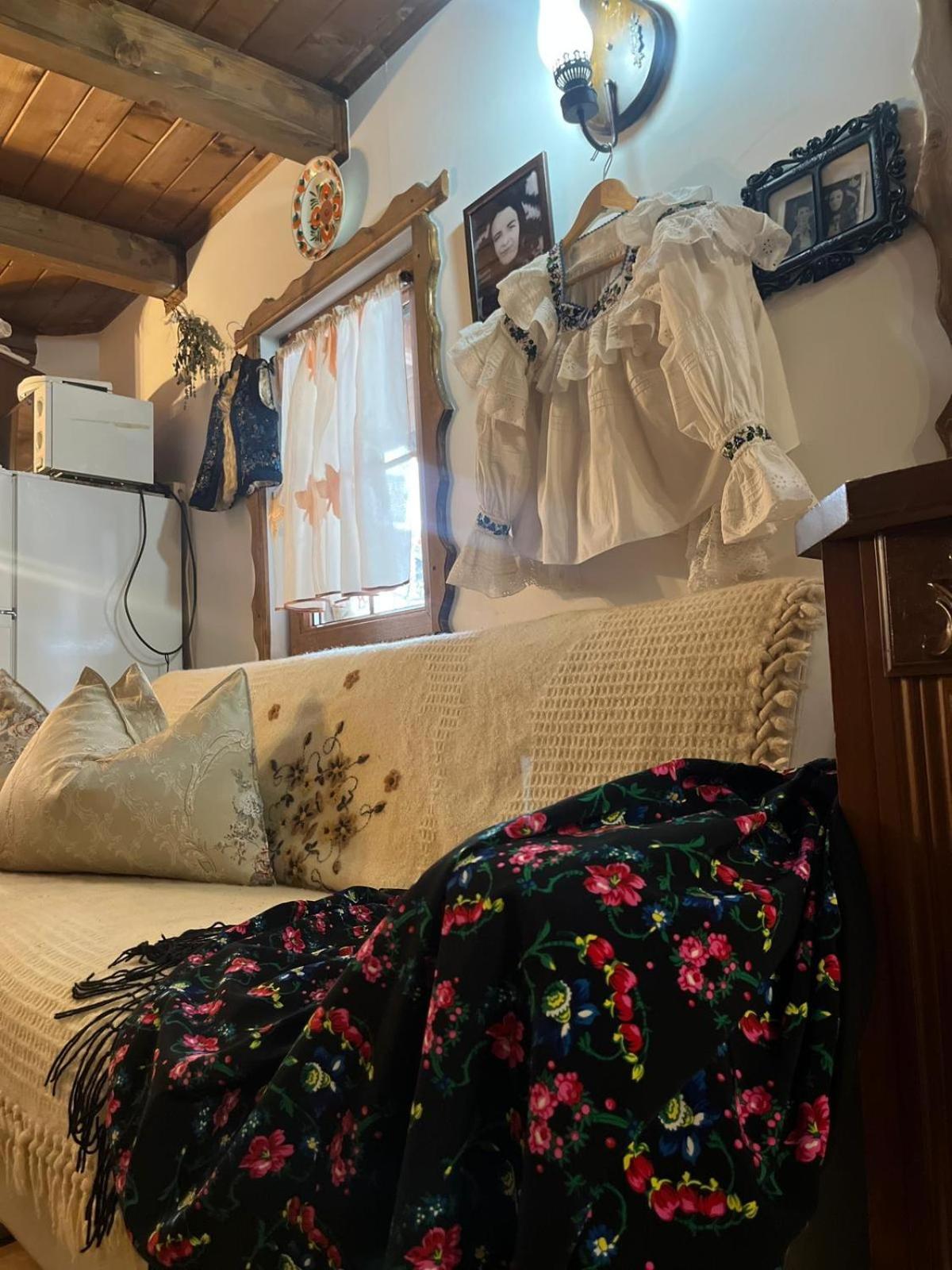 Cabana Rustic Borşa Zimmer foto